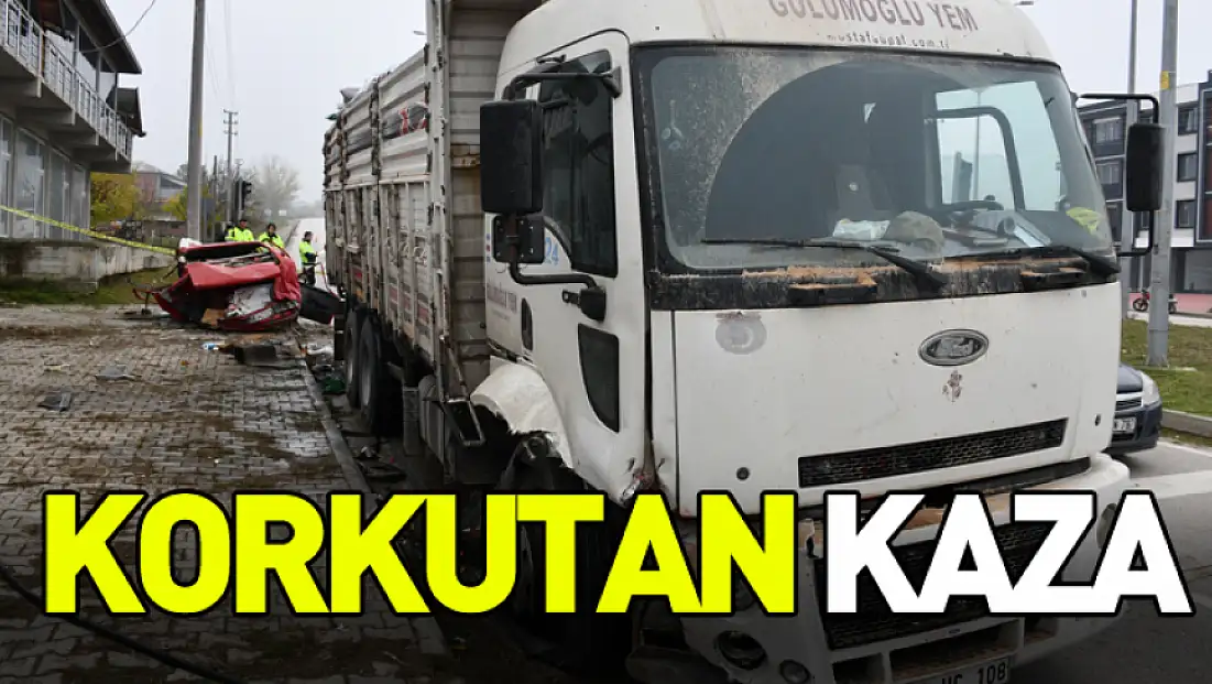 Samsun’da Kamyon ile Otomobil Çarpıştı: 4 Yaralı