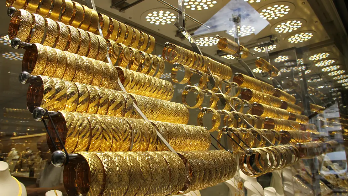 Altında tarihi zirve yaşanıyor