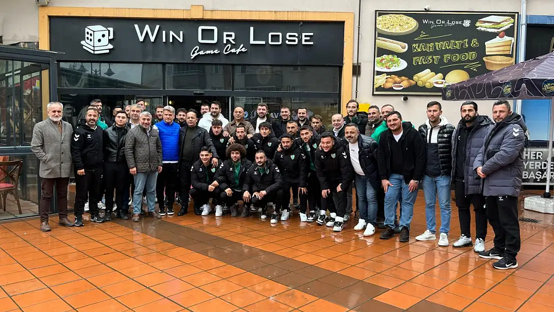 Çarşambaspor'da motivasyon kahvaltısı