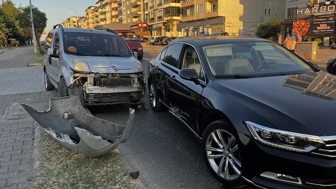 Eski belediye başkanı kaza yaptı