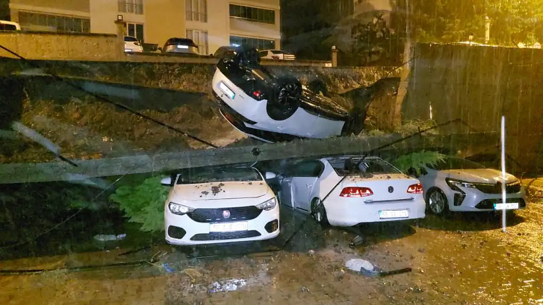 Sağanak Yağış Nedeniyle İstinat Duvarı Yıkıldı