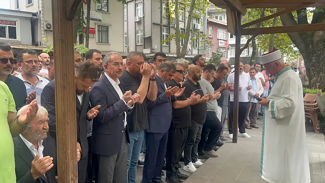 Silahlı kavgada hayatını kaybeden taraftara son görev