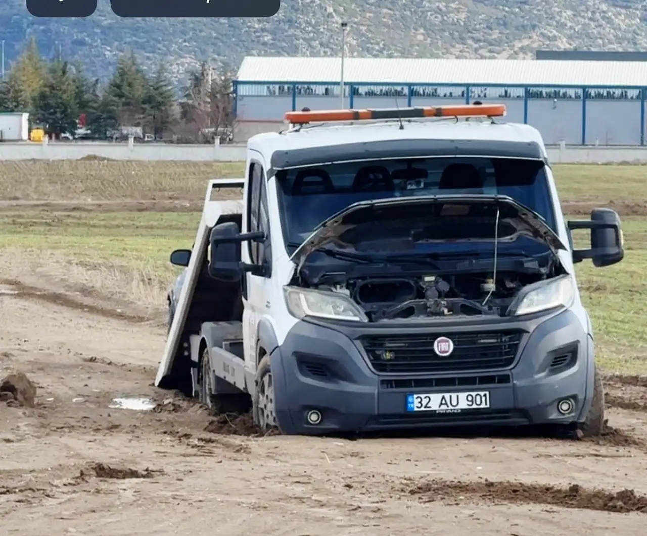 Çekici Çekiciyi çekti: Trajikomik operasyon