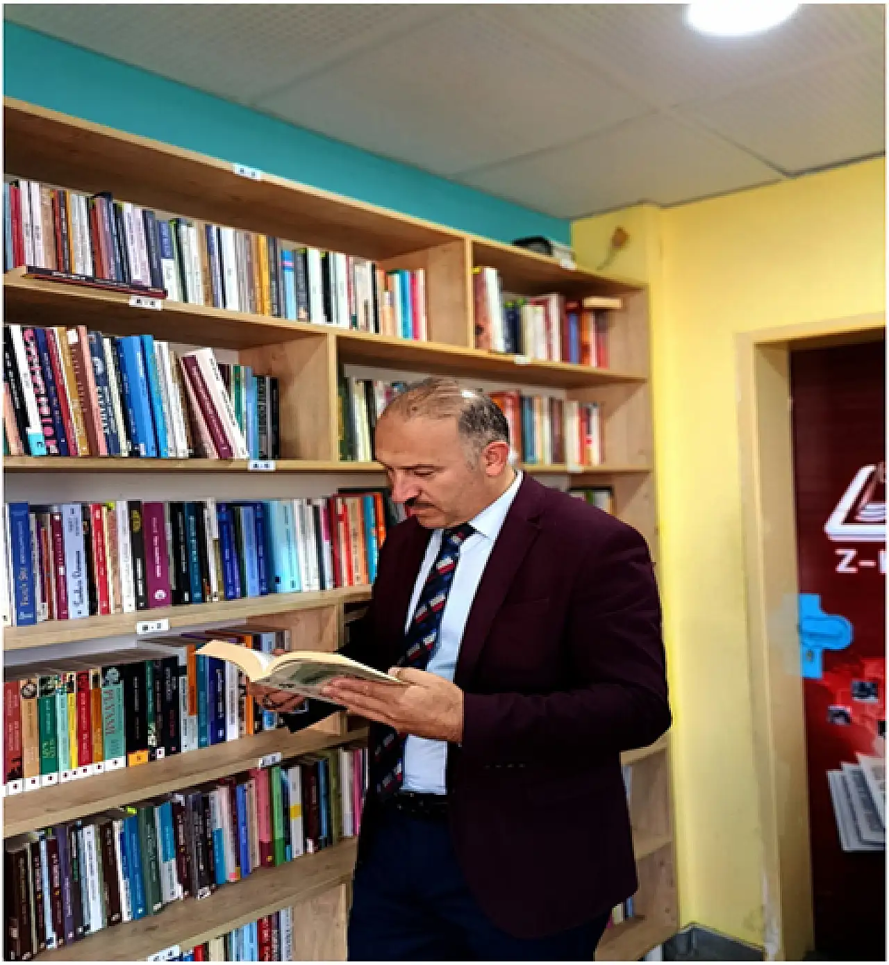 Yazar Mehmet Akbulut: 'Yazmak, bir tutku, bir tiryakilik'