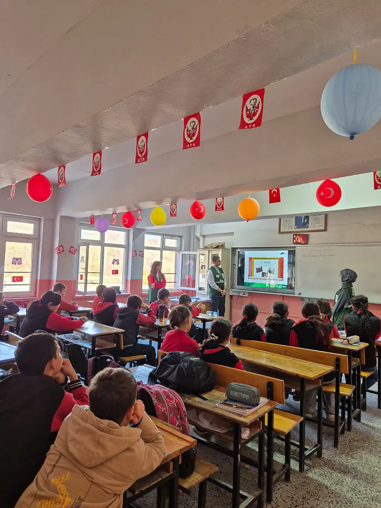 1-7 Aralık Yeşilay Gönüllülük Haftası Etkinlikleri Asarcık'ta başladı