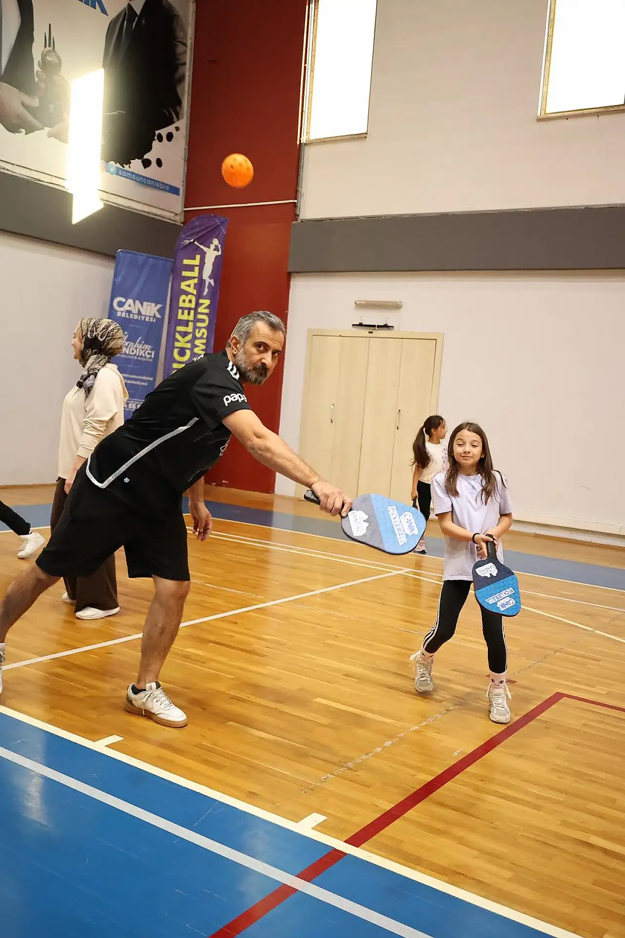 Samsun'da 'Aileler Arası Pickleball Şampiyonası' düzenlendi