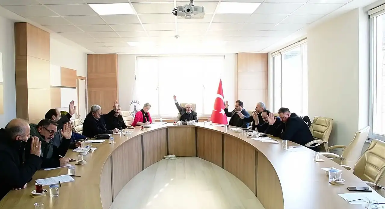 Ladik Belediyesi'nde yılın ilk meclis toplantısı