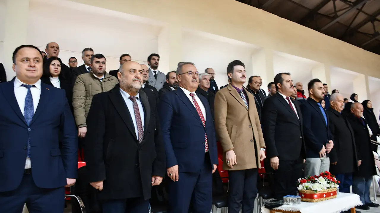 Vezirköprü'de 400 sporcuya madalya ve kupa