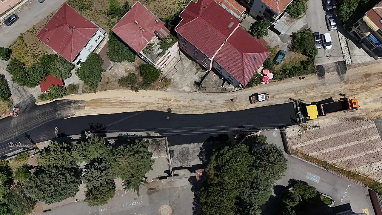 Büyükşehir'in Yol Hamlesi Hız Kesmiyor