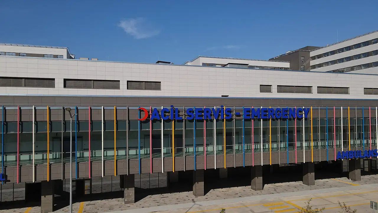 1458 Yataklı Dev Hastanede İlk Bölüm Hizmete Giriyor