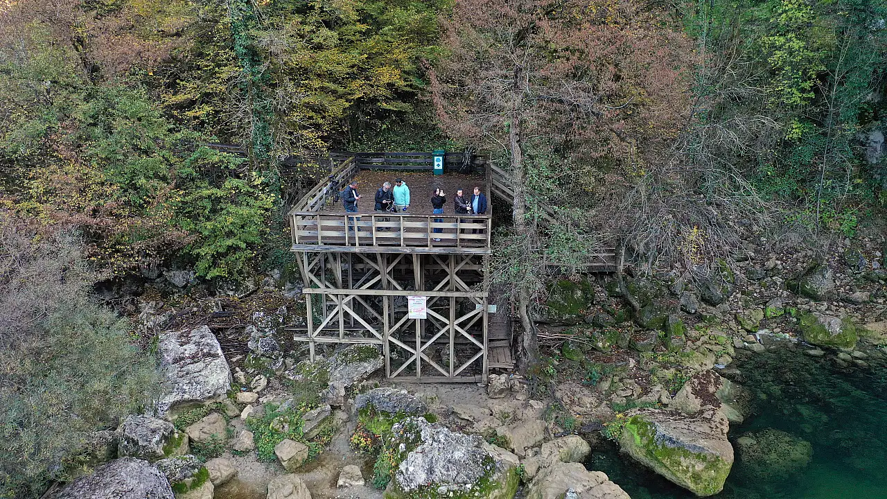 Doğa harikası Pınarbaşı turist akınına uğradı