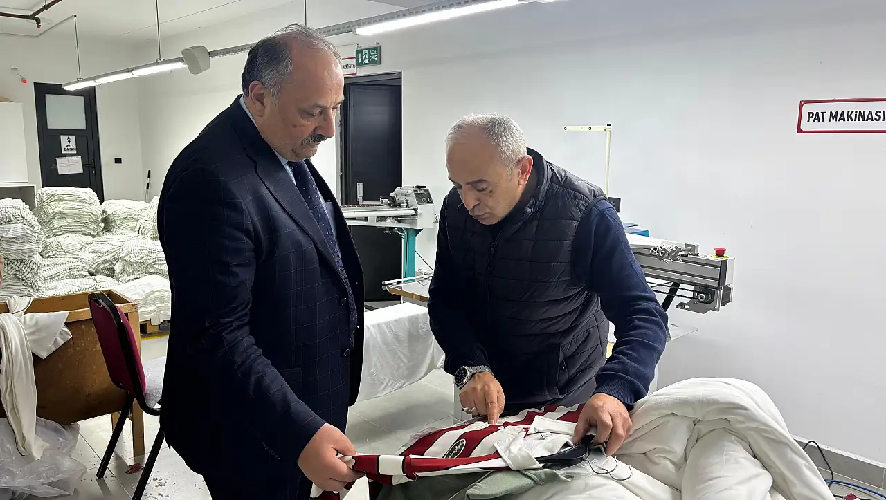 Başkan Karaca'dan Tekstil Fabrikasına Ziyaret