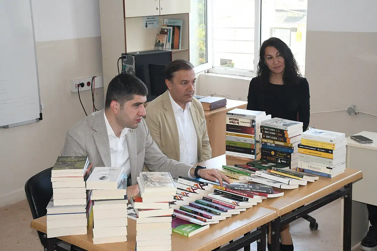 Samsun'da 'Alaçam Okuyor' Projesiyle Kitap Seferberliği Sürüyor