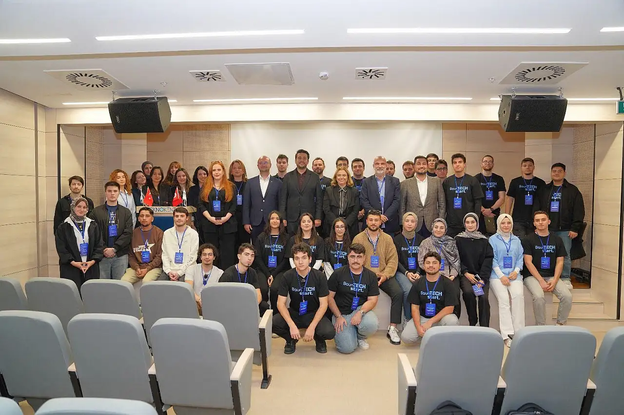 Balıkesir'de girişimcilik kampı tamamlandı, 9 ekip yatırımcı karşısına çıkmaya hazırlanıyor