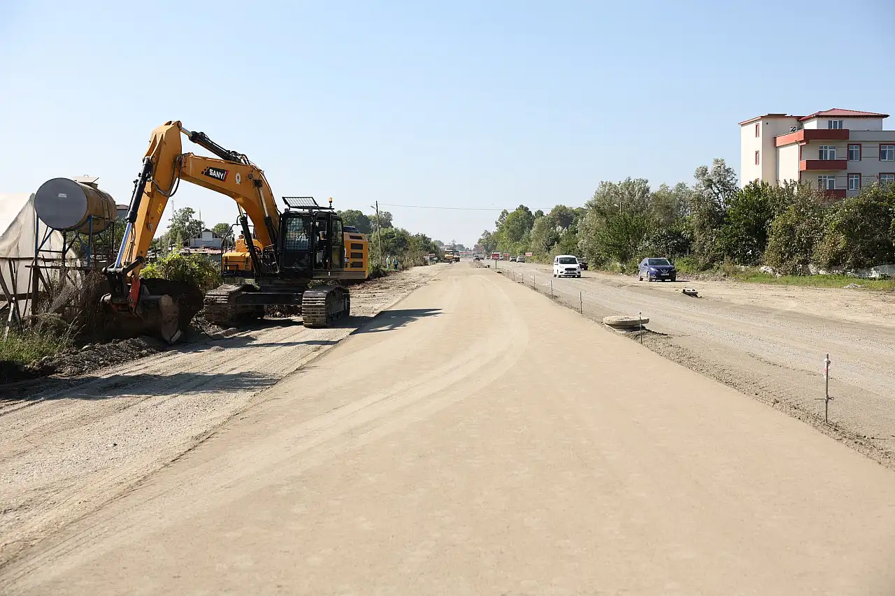 Terme'de Yeni Bulvar yolu çalışmaları devam ediyor