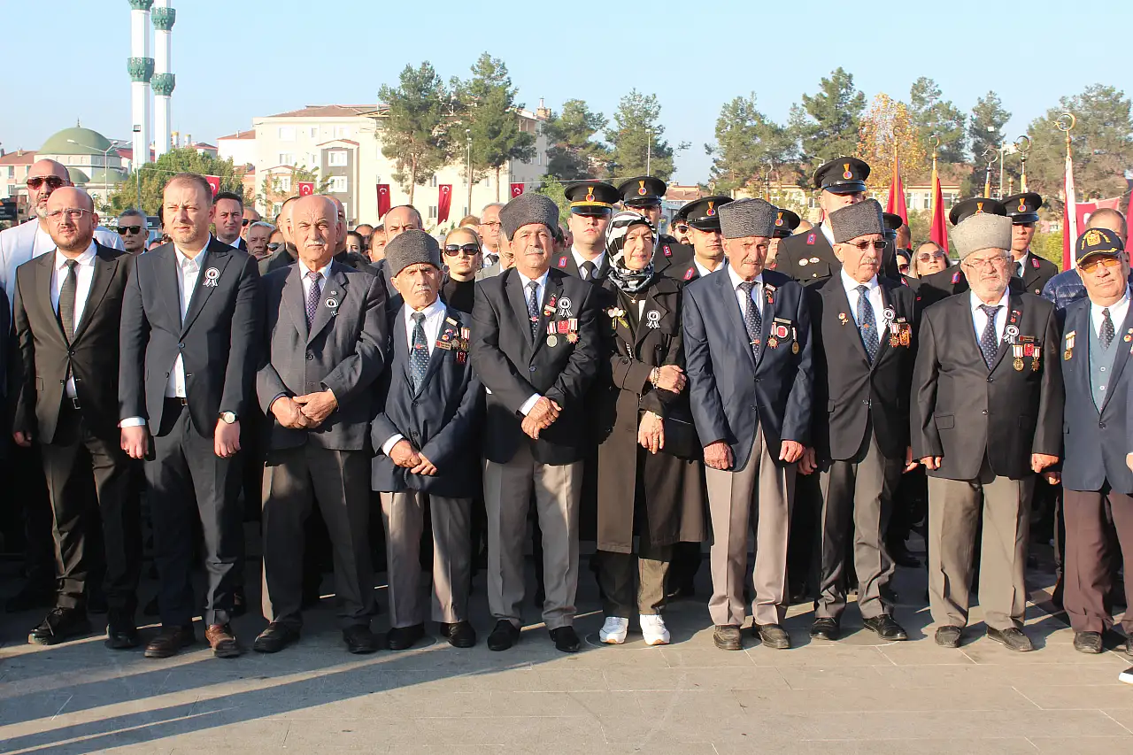 Büyük Önder Atatürk Samsun'un ilçelerinde anıldı