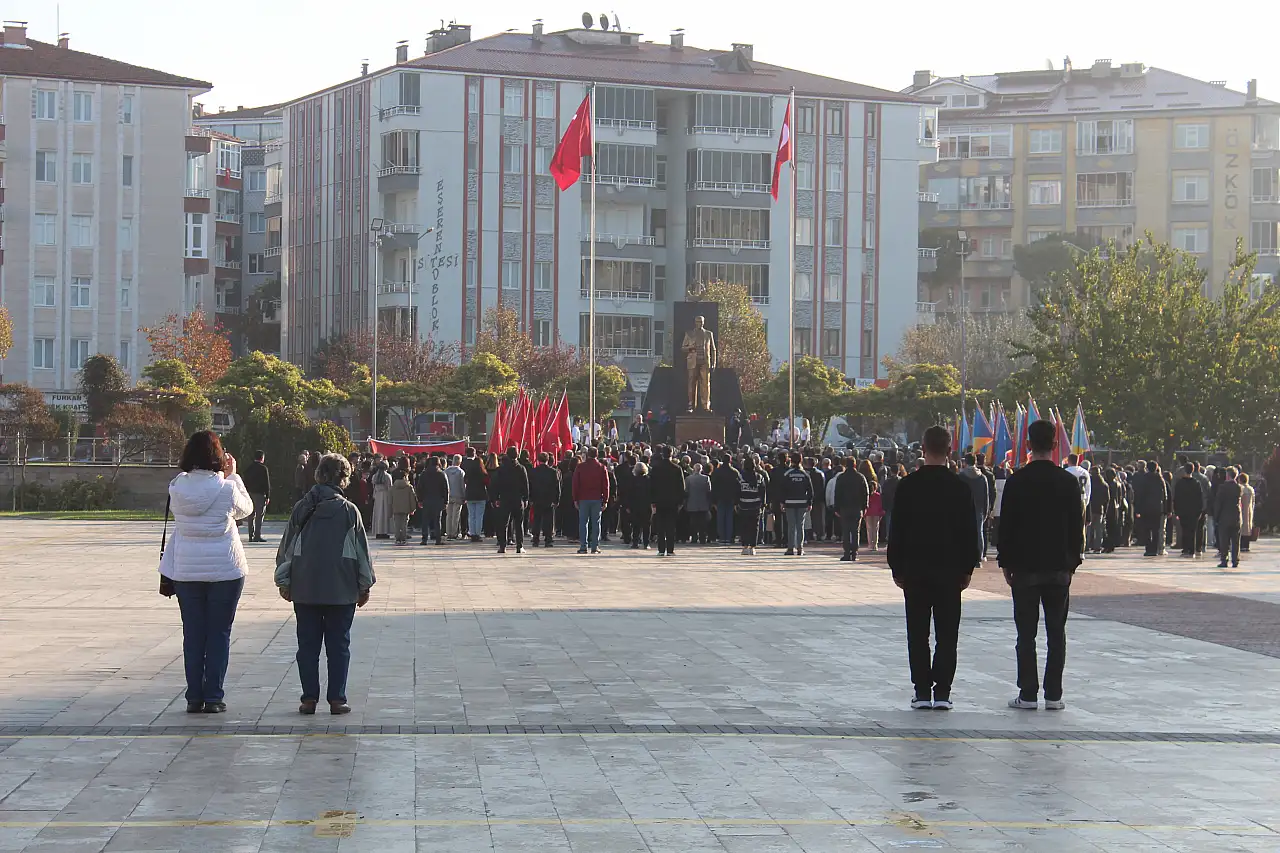 Büyük Önder Atatürk Samsun'un ilçelerinde anıldı