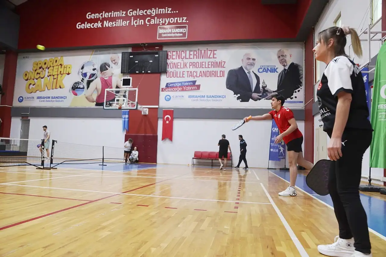 Pickleball Rüzgârı Samsun'da Esti!