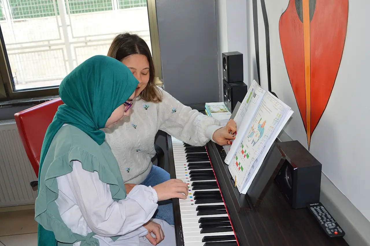 Havza'da Özel Öğrencilerin Becerileri Sanata Dönüşüyor