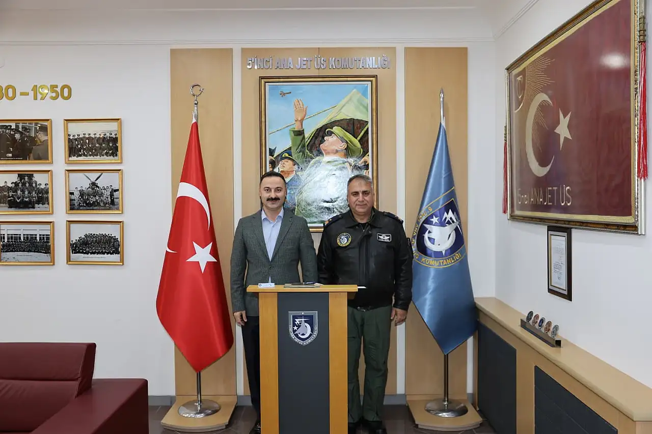 Havza Kaymakamı Ayvat'tan 5. Ana Jet Üs Komutanlığına taziye ziyareti