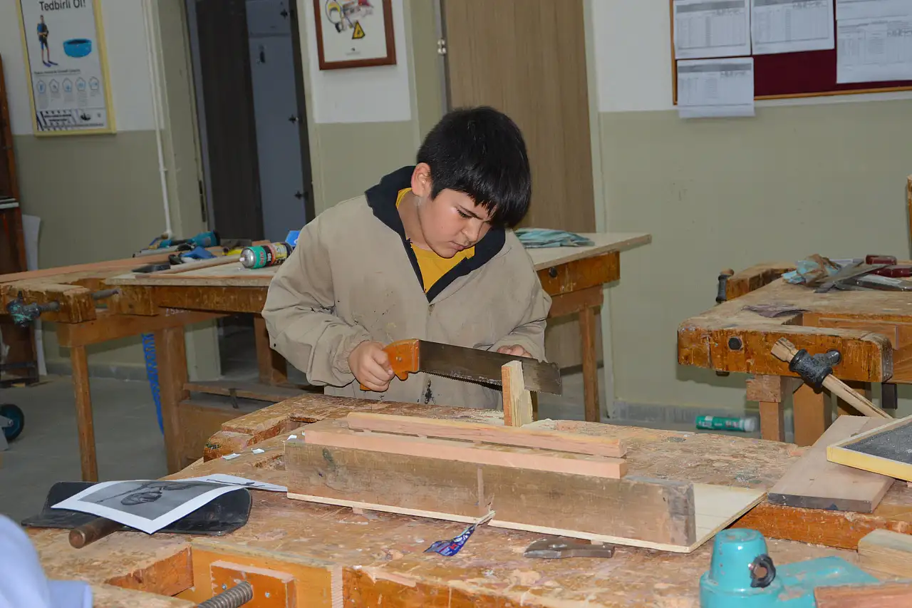 Havza'da Zanaat Atölyeleri Dijital Bağımlılığı Azaltıyor
