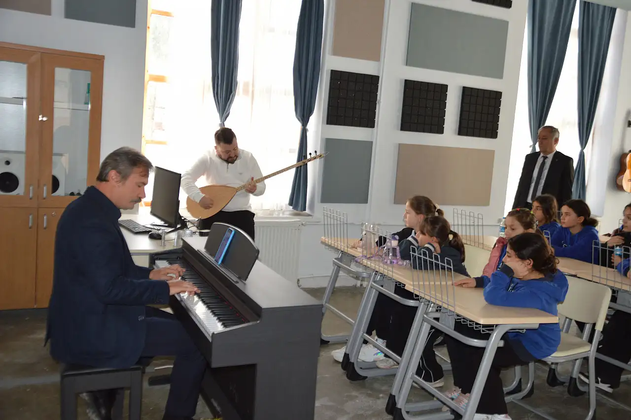 Havza Bilim Atölyeleri Öğrencilerle Doldu