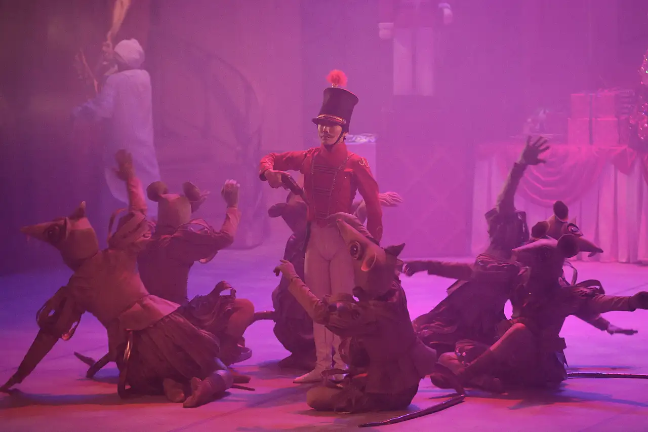 Samsun Devlet Opera ve Balesi 'Fındıkkıran' balesinin prömiyerini yaptı