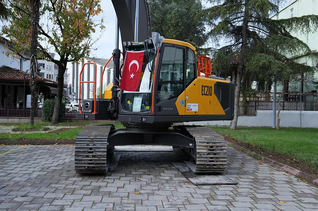Bafra Belediyesi araç filosunu güçlendiriyor