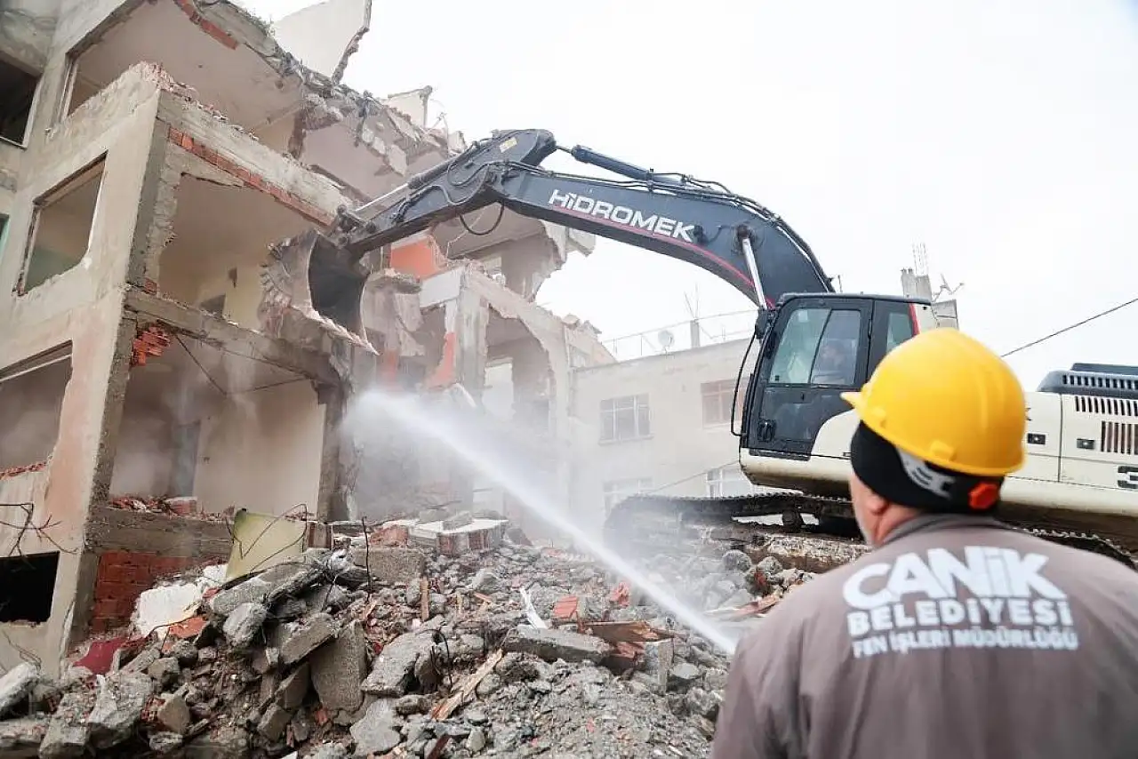 Canik'te Depreme Dayanıksız 741 Bina Yıkılıyor