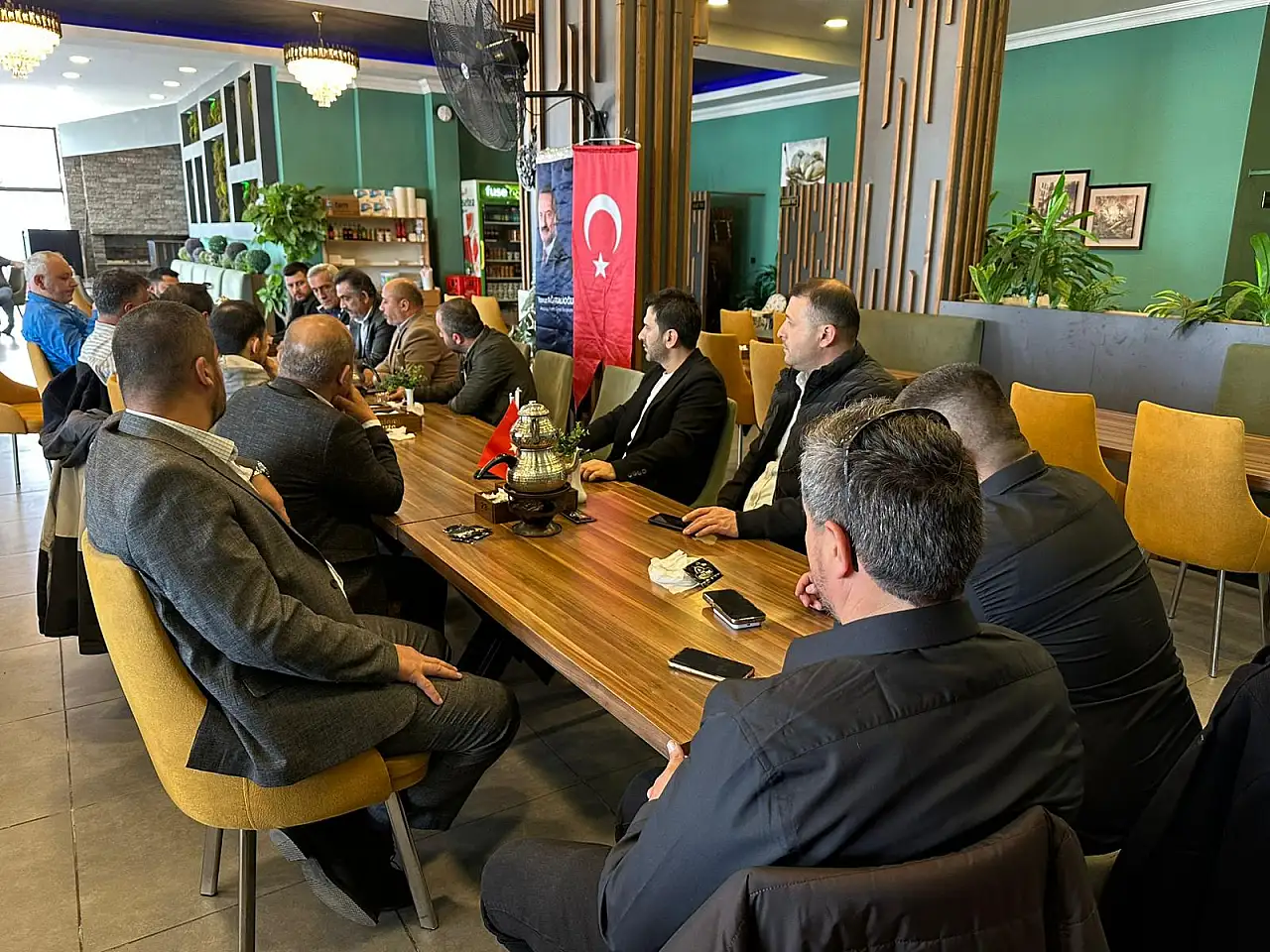 Anahtar Parti basınla buluştu