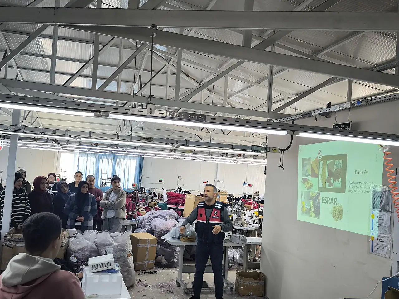 Jandarmadan Uyuşturucuyla Mücadele Eğitimi