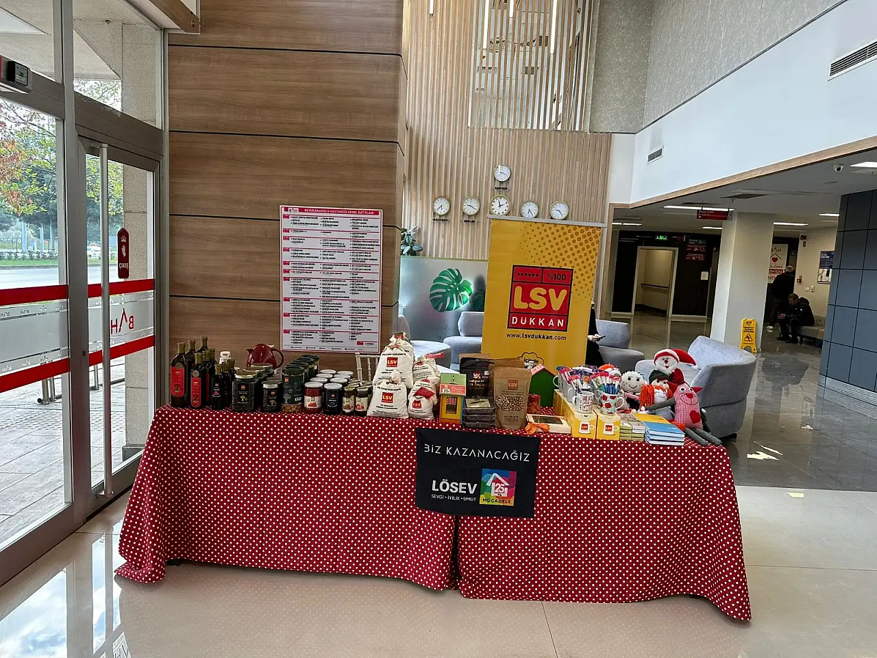 Her Ürün Bir Umut: LÖSEV Aralık Stantları Başlıyor
