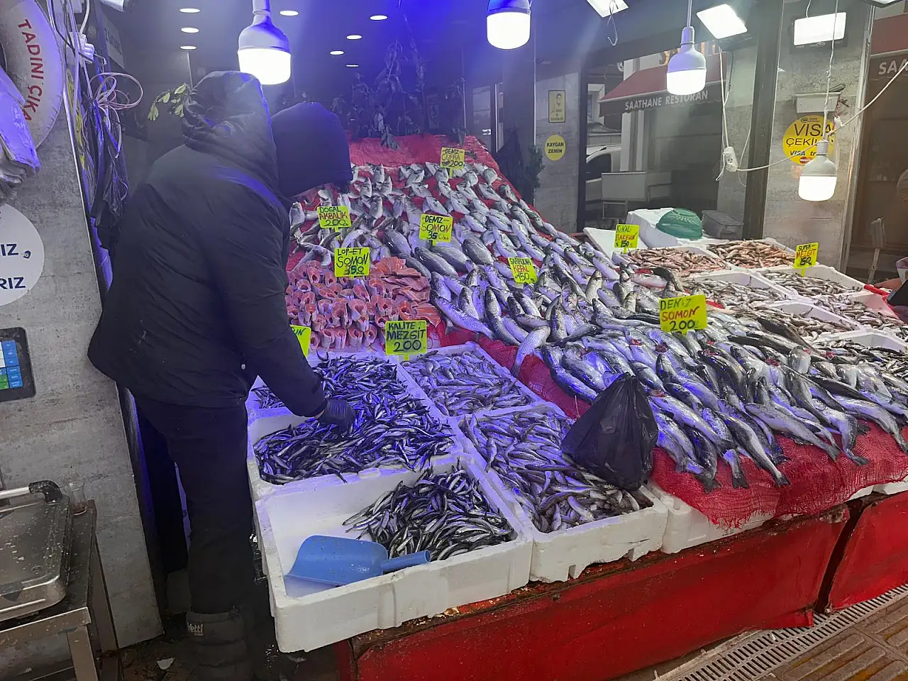 Samsun'da Balık Tezgâhları Şenlendi