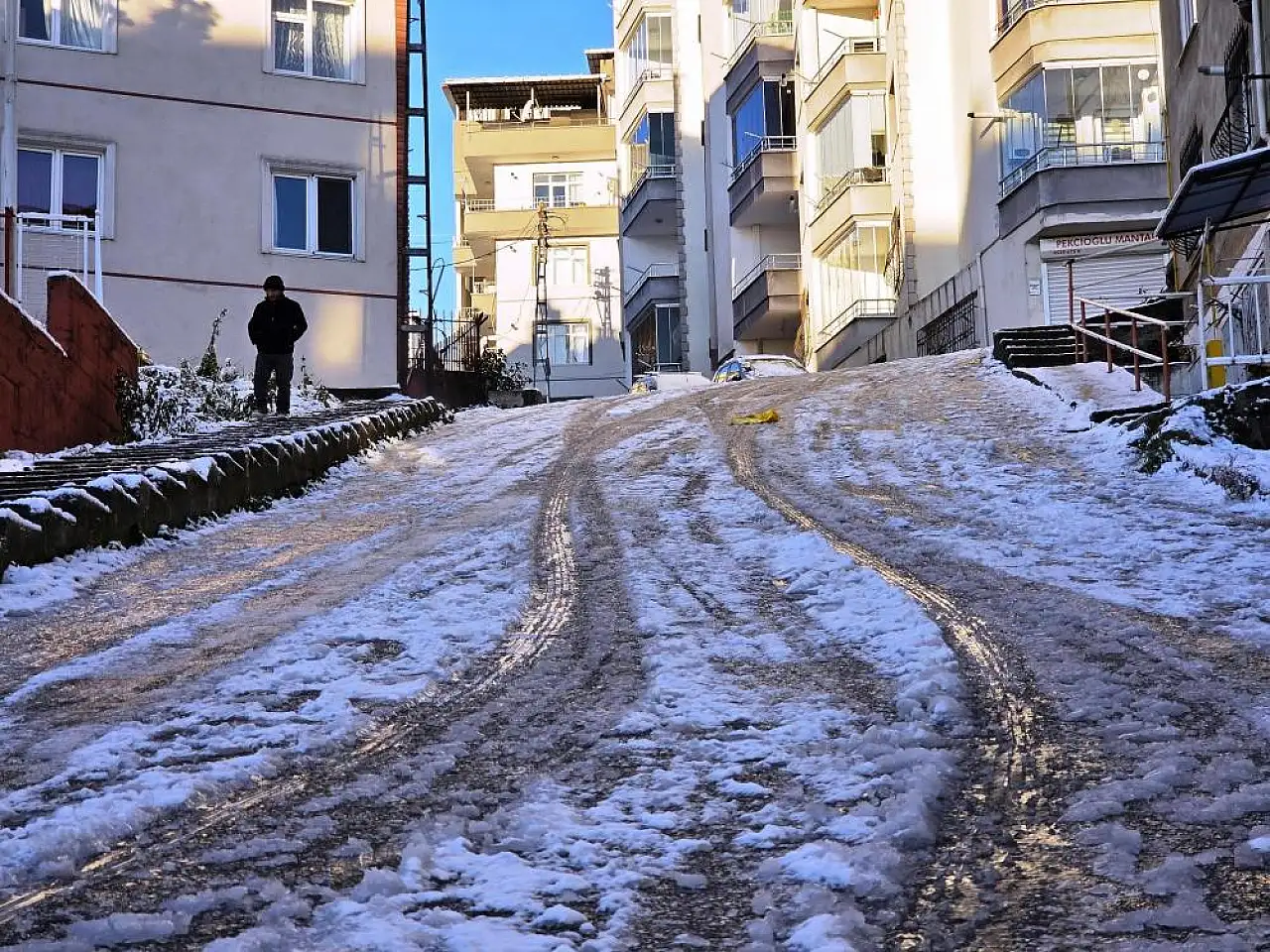 Samsun'da Karın Ardından Buzlanma Alarmı