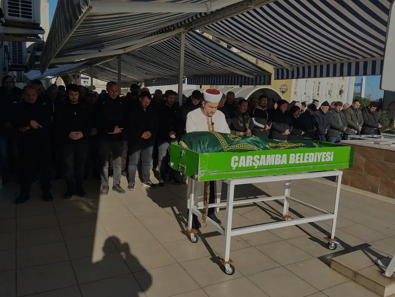 Yangında hayatını kaybeden Hüseyin Topuz defnedildi