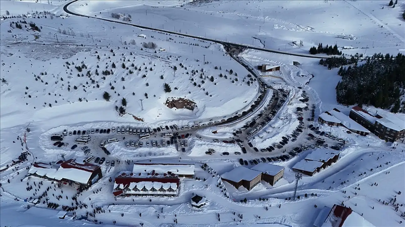 Çambaşı kayak merkezi'nde yarıyıl tatili yoğunluğu