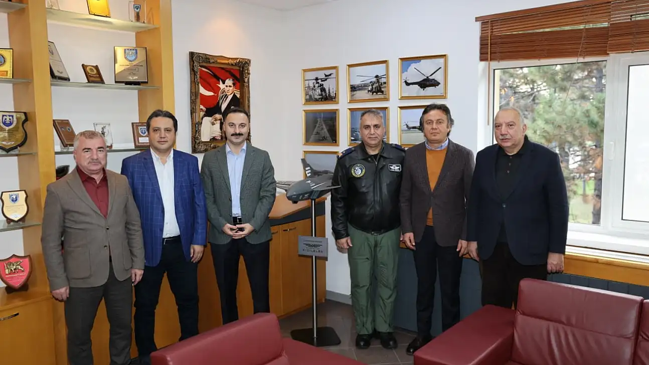 Havza Kaymakamı Ayvat'tan 5. Ana Jet Üs Komutanlığına taziye ziyareti