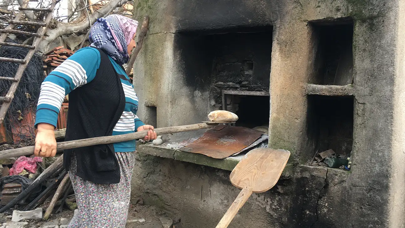 Taş Fırında Pişiyor, Haftalarca Bayatlamıyor