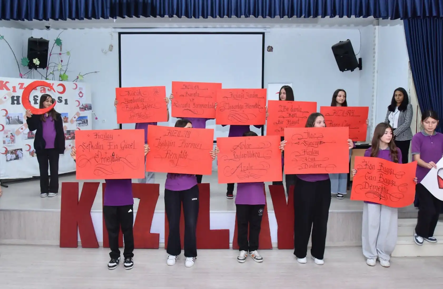 Tekkeköy'de Kızılay Haftası kutlandı