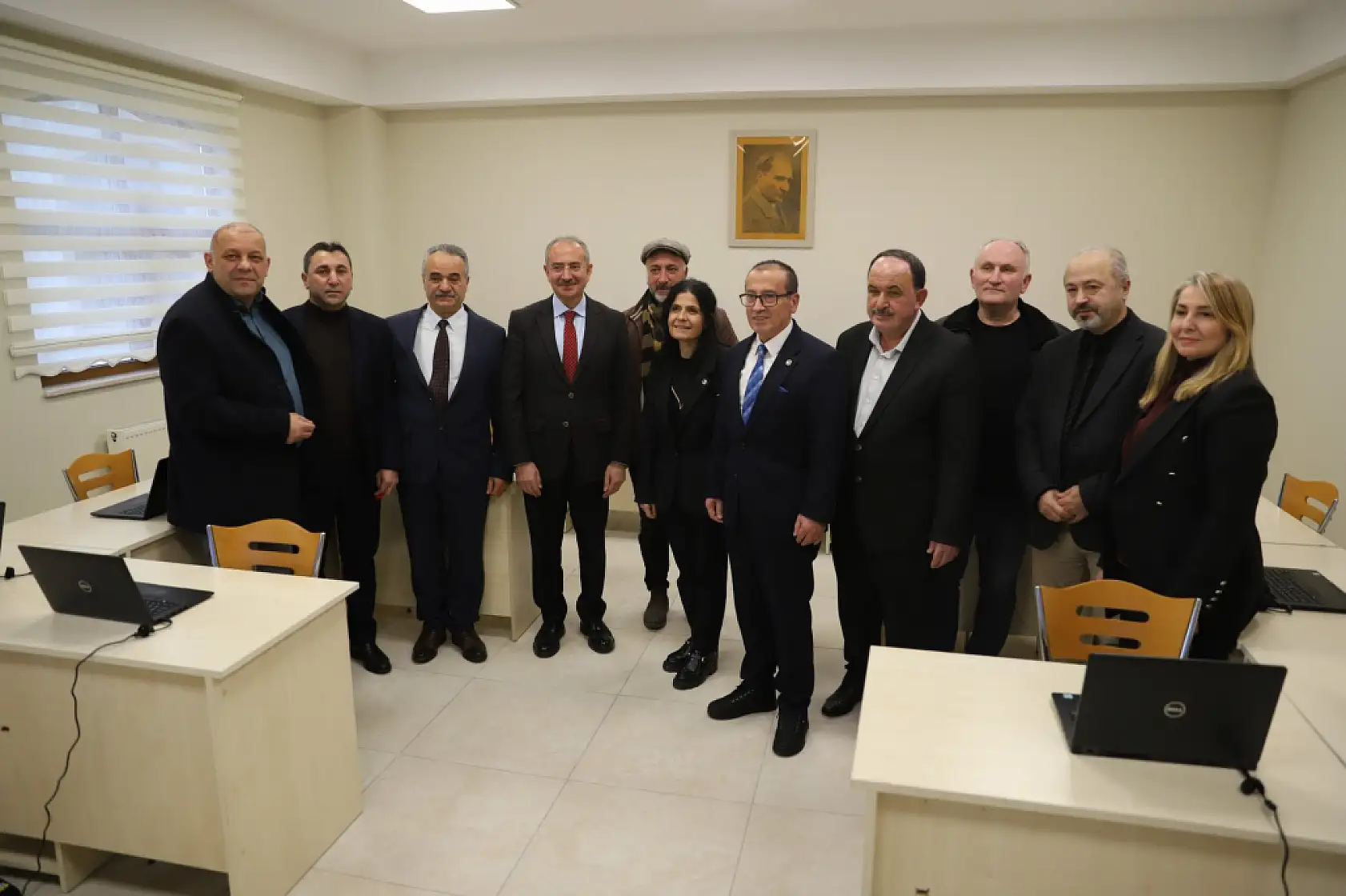 OMÜ Çarşamba İTBF'de bilgisayar laboratuvarı ve kütüphane hizmete açıldı