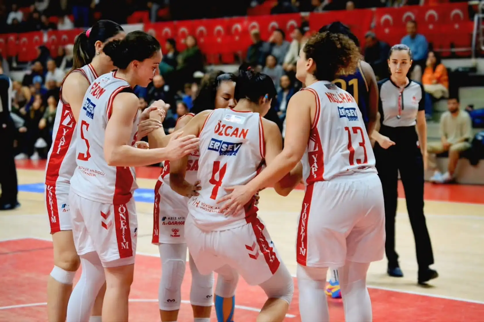 Zorlu Koleji Samsun Basketbol Kulübü galibiyet serisini 5 maça çıkardı