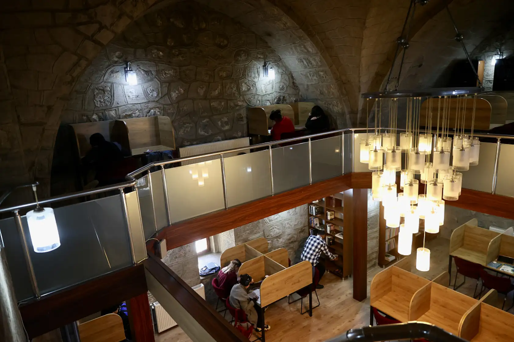 Trabzon'da Tarihle İç İçe Bir Kütüphane