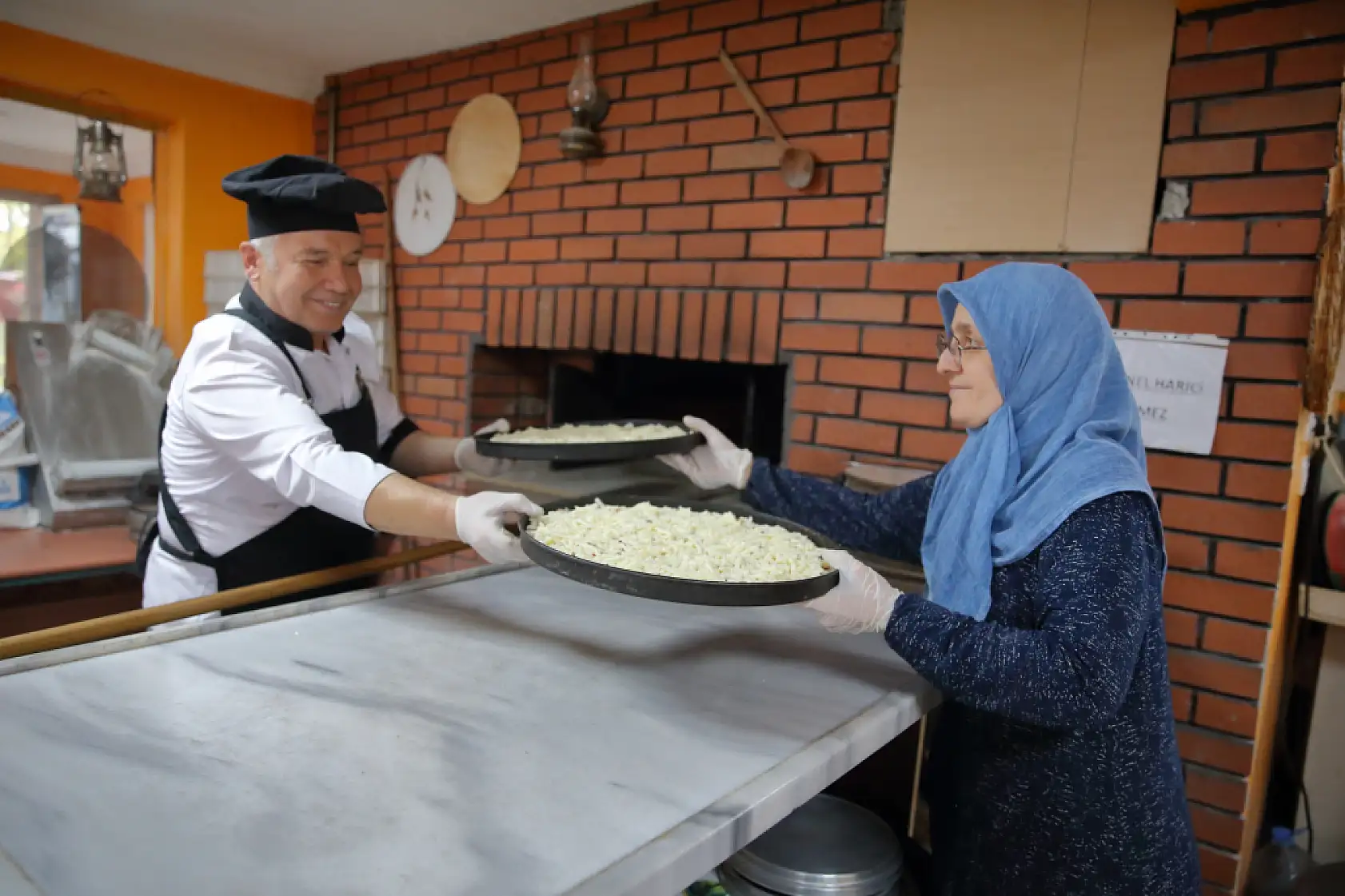 Atadan kalma evin bahçesinden çıkan lezzet