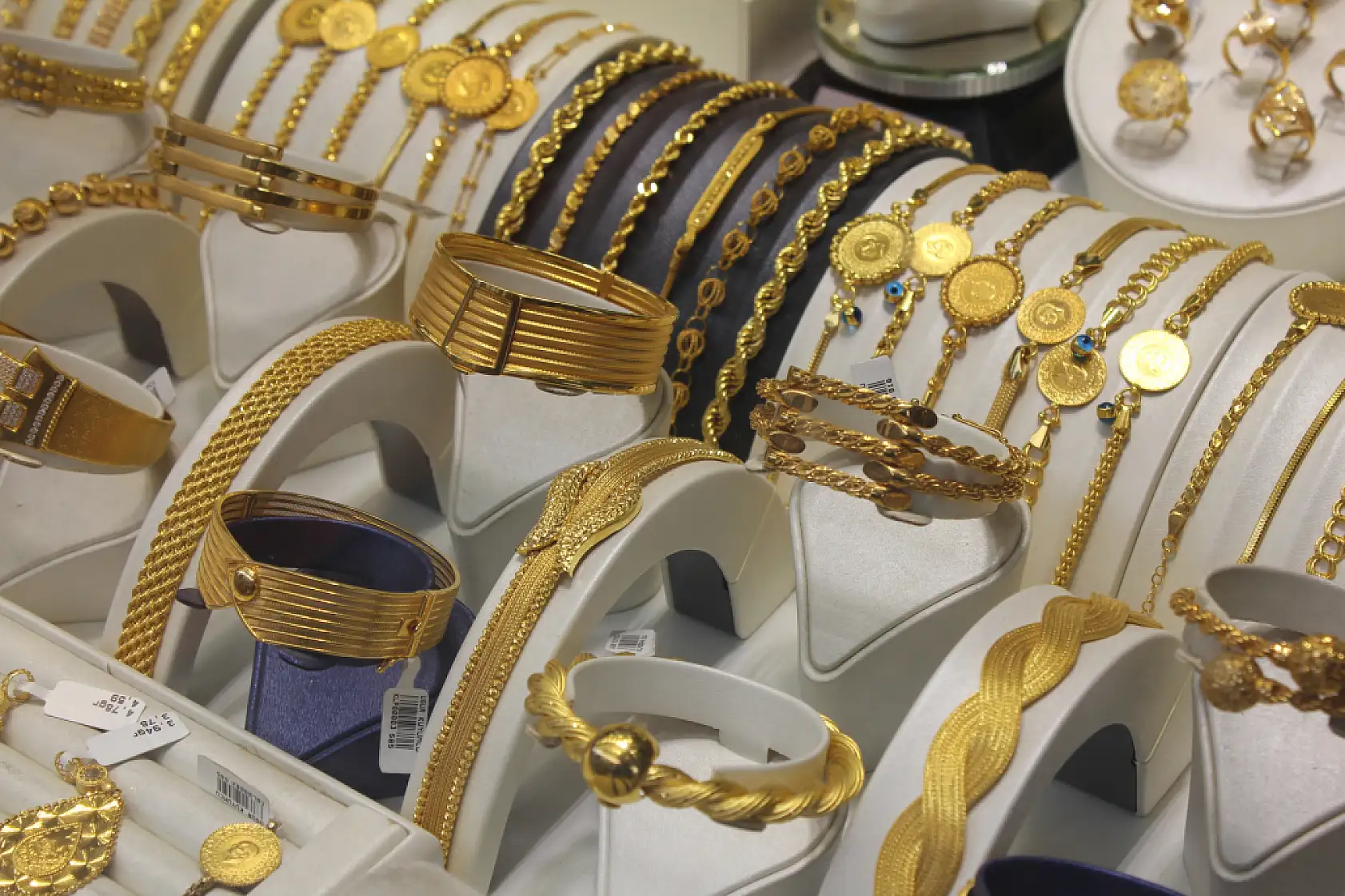 Altın fiyatları artıyor, peki altına talep artıyor mu?