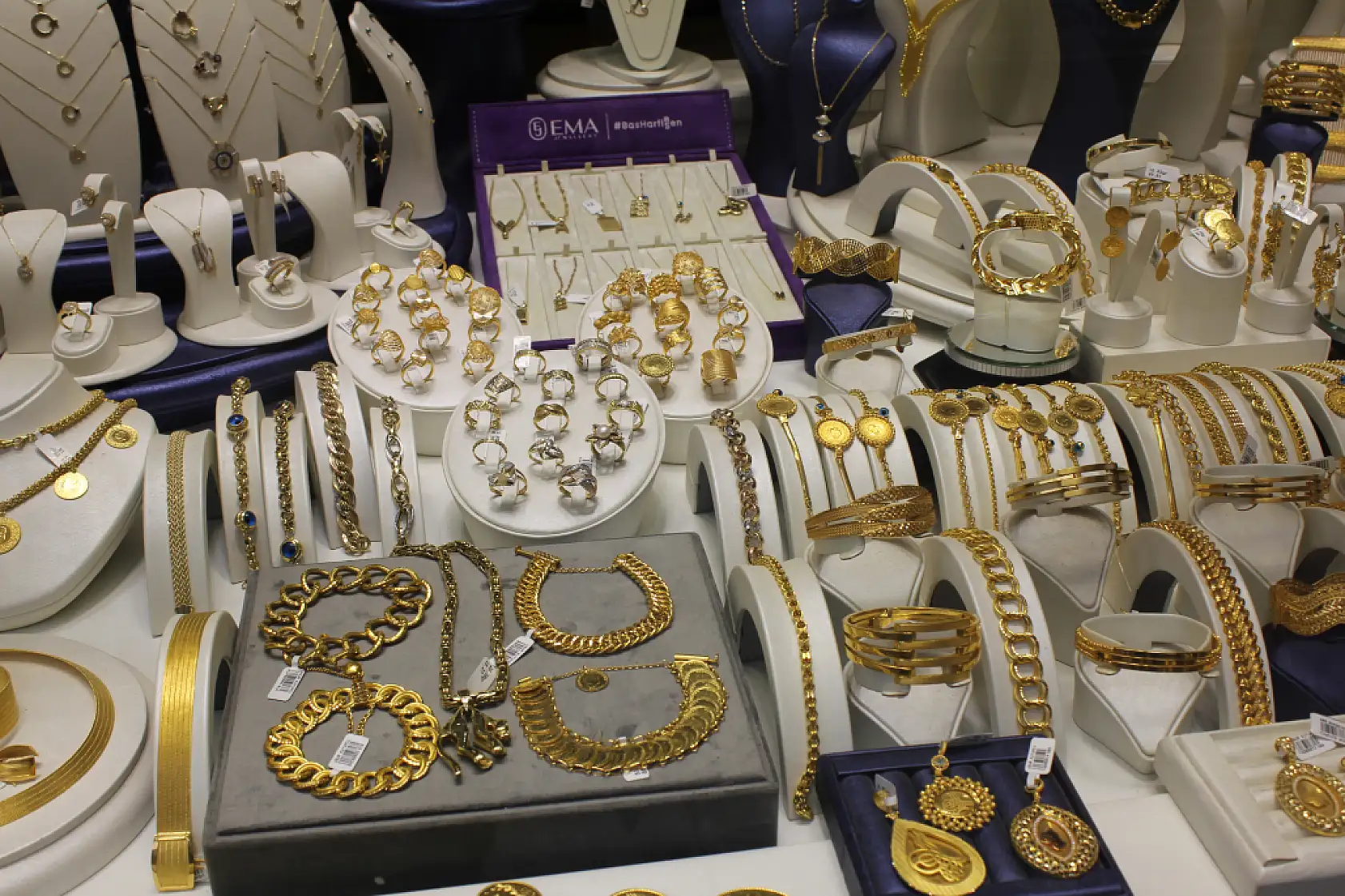 Altın fiyatları artıyor, peki altına talep artıyor mu?