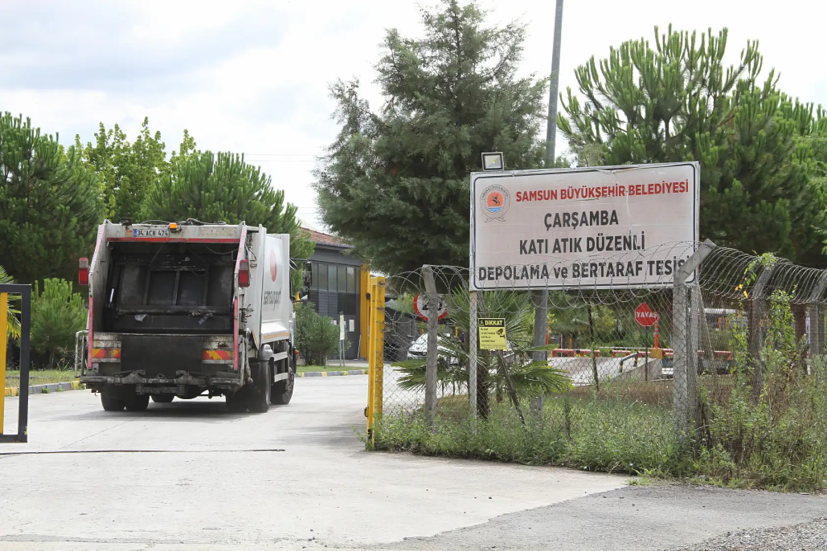 Çöp Kokusu İsyanı CHP'li Milletvekilleri kötü kokuyu yerinde inceledi