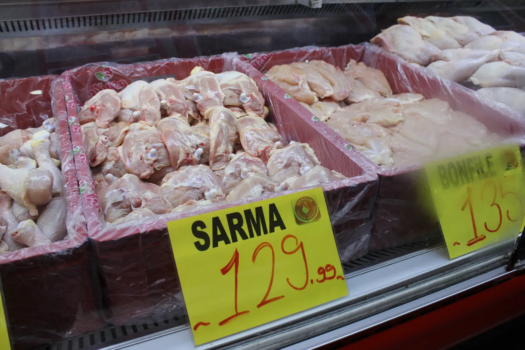 Okul ve Balık Sezonu Tavuk Satışlarını Vurdu