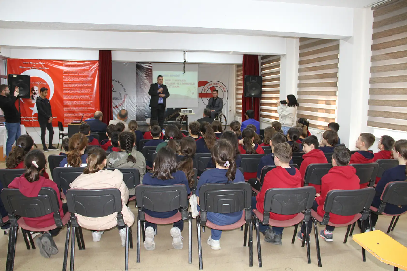 Engelleri empati ile aştılar! Çarşamba'da 'Empati Köprüsü' etkinliği