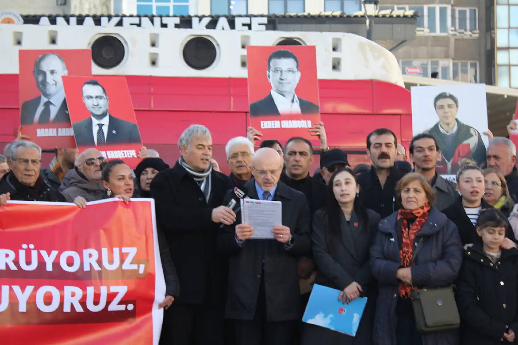 CHP Samsun'dan Sert Mesaj: 'Adalet Tutsak Edilemez, Sandık Gelecek!'