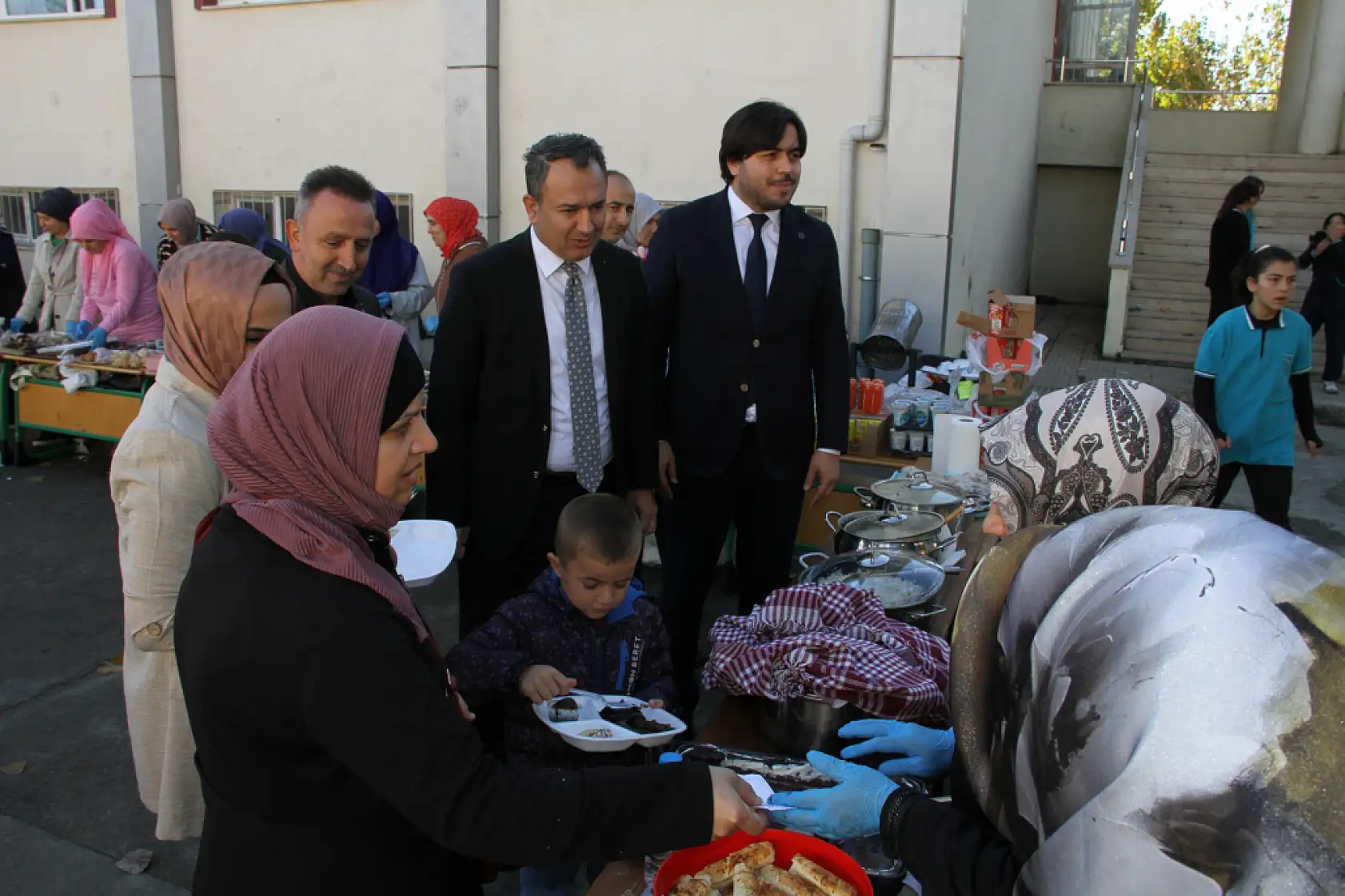 Öğrencilerden Gazze Yararına Kermes